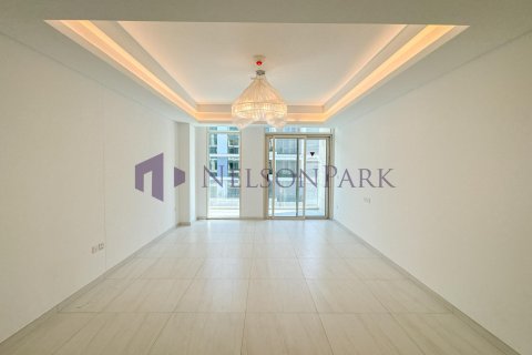 2 bedrooms Apartment in Doha, Qatar No. 58013 1