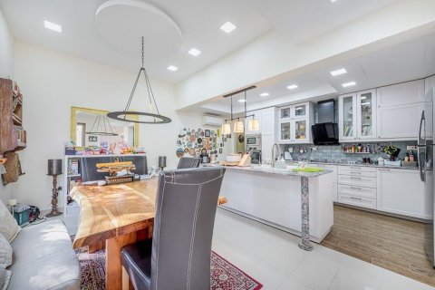 4 bedrooms Townhouse in Al Raha Gardens, UAE No. 79158 3