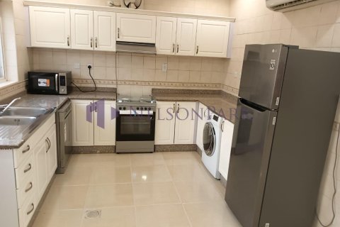 4 bedrooms Villa in Doha, Qatar No. 57949 21