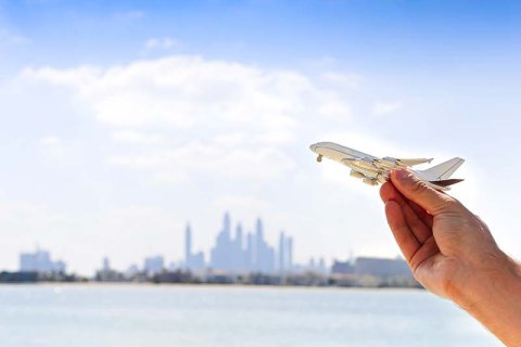 How to move to UAE permanently