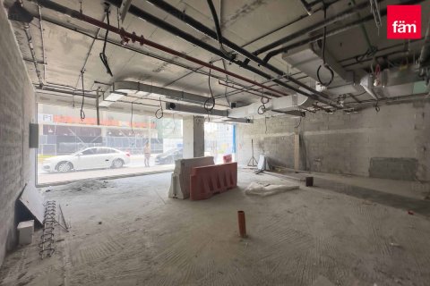 Shop de 79.4m² en Dubai, UAE No. 100921 10