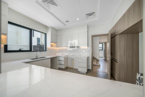 Вилла с 4 спальнями в Murooj Al Furjan, ОАЭ №78523 12