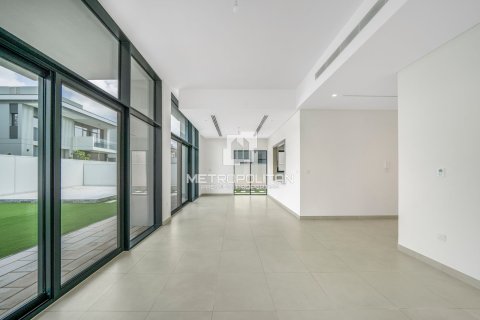 Вилла с 4 спальнями в Murooj Al Furjan, ОАЭ №78523 7