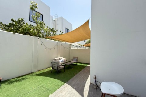 Townhouse de 2 dormitorios en Al Ghadeer 2, UAE No. 79425 26