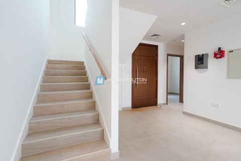 Townhouse de 2 dormitorios en Al Ghadeer 2, UAE No. 79425 10