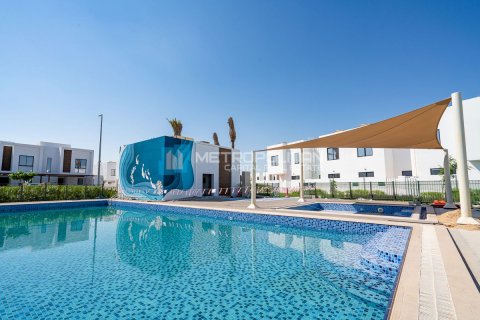 Townhouse de 2 dormitorios en Al Ghadeer 2, UAE No. 79425 28