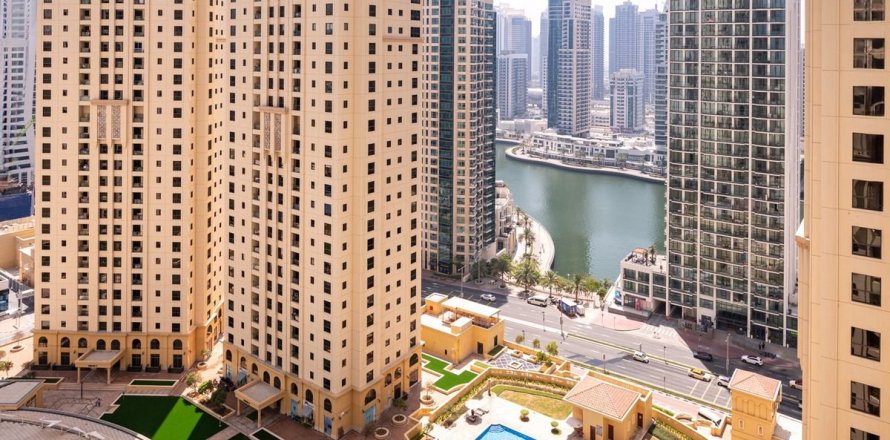 Apartment de 1 dormitorio en Dubai, UAE No. 87601