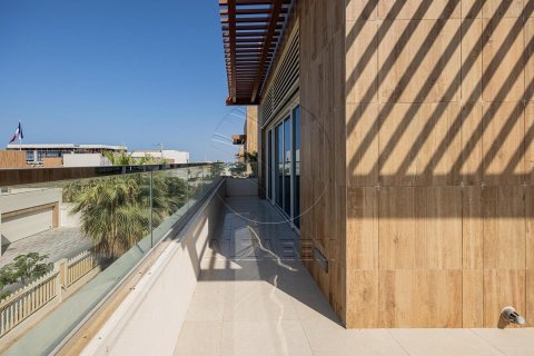 Villa de 6 dormitorios en The Marina, UAE No. 91589 18