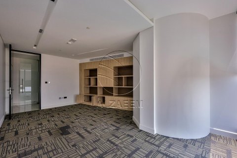 2300m² Commercial property in Al Reem Island, UAE No. 91587 4