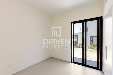 4 غرف نوم فيلا في EMAAR South, الإمارات العربية المتحدة رقم 85815 15