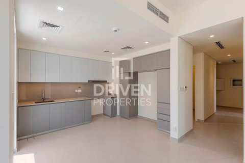 4 غرف نوم فيلا في EMAAR South, الإمارات العربية المتحدة رقم 85815 7