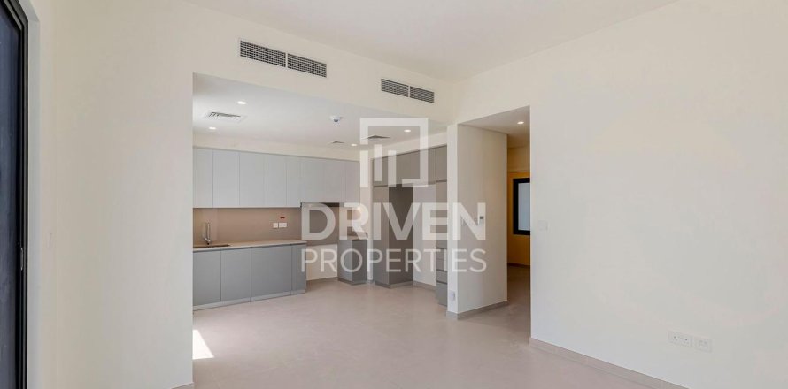 4 غرف نوم فيلا في EMAAR South, الإمارات العربية المتحدة رقم 85815