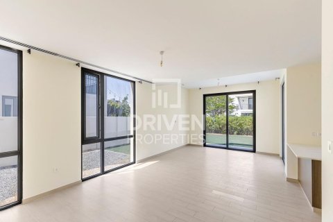 4 غرف نوم فيلا في EMAAR South, الإمارات العربية المتحدة رقم 85816 4