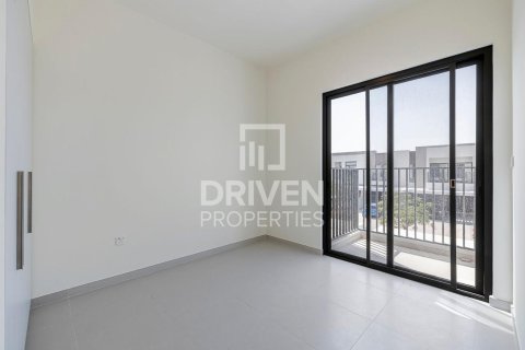 3 غرف نوم فيلا في EMAAR South, الإمارات العربية المتحدة رقم 85790 5