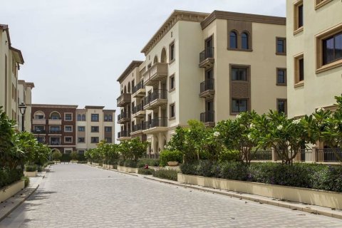 QAMAR APARTMENTS  رقم 69333