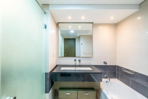 Apartment de 2 dormitorios en The Lofts, UAE No. 99854 7