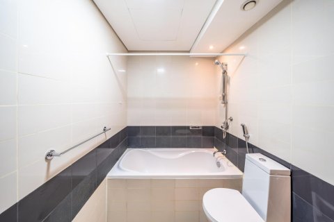 Apartment de 2 dormitorios en The Lofts, UAE No. 99854 11