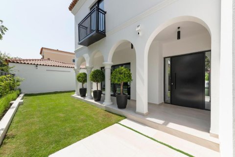 Villa de 5 chambres à Dubai Investment Park, UAE No. 99855 3