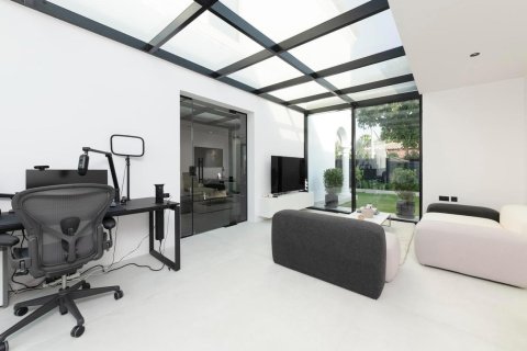 Villa de 5 chambres à Dubai Investment Park, UAE No. 99855 23