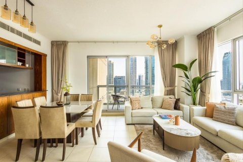 Apartment de 2 dormitorios en The Residences, UAE No. 99857 3