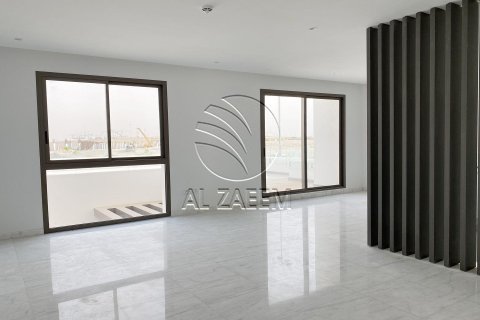 6 bedrooms Villa on the Yas Acres, UAE No. 89860 6