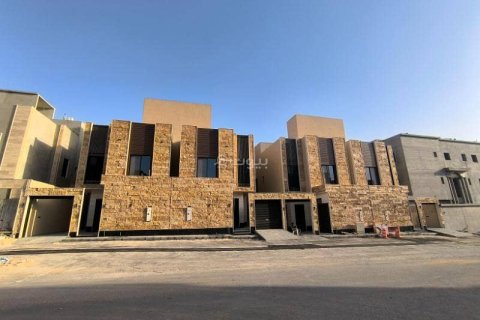 Вилла с 5 спальнями в Эр-Рияд, Саудовская Аравия №99469 1