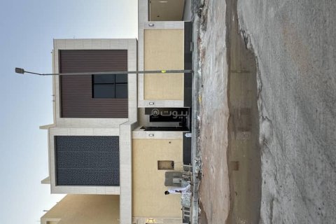 Villa de 4 chambres à Riyadh, Saudi Arabia No. 99467 1