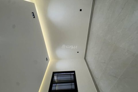 Villa de 4 chambres à Riyadh, Saudi Arabia No. 99467 25