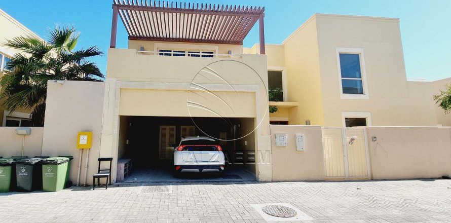 Villa de 4 chambres à Al Raha Gardens, UAE No. 91532