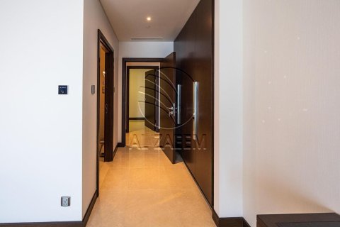 Apartment de 2 dormitorios en The Marina, UAE No. 91547 13