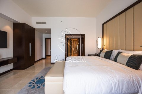 Apartment de 2 dormitorios en The Marina, UAE No. 91547 9