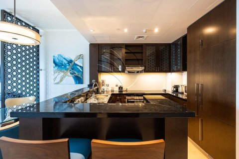 Apartment de 2 dormitorios en The Marina, UAE No. 91547 19
