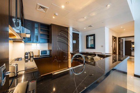 Apartment de 2 dormitorios en The Marina, UAE No. 91547 17