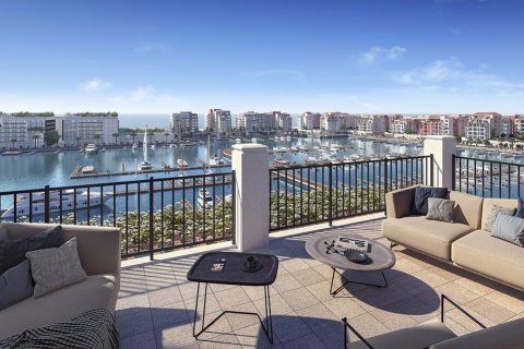 Квартира с 2 спальнями в CIEL TOWER, La Mer, ОАЭ №96866 7