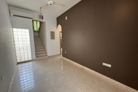 Villa de 5 dormitorios en Muscat, Oman No. 98879 5