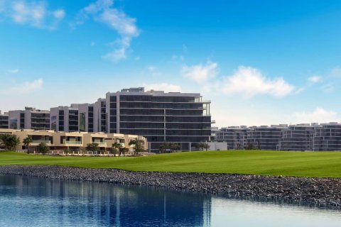 HIGH GARDENS No. 69597