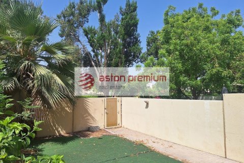 2 غرف نوم فيلا في The Springs, الإمارات العربية المتحدة رقم 101853 17