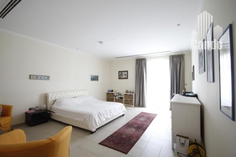 5 bedrooms Villa in Legacy, UAE No. 48032 6