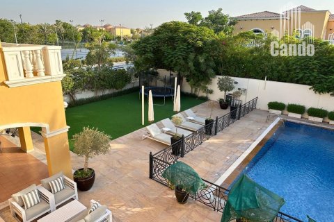 5 bedrooms Villa in Legacy, UAE No. 48032 8