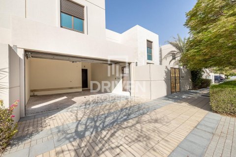 5 bedrooms Villa in Meydan, UAE No. 85521 21