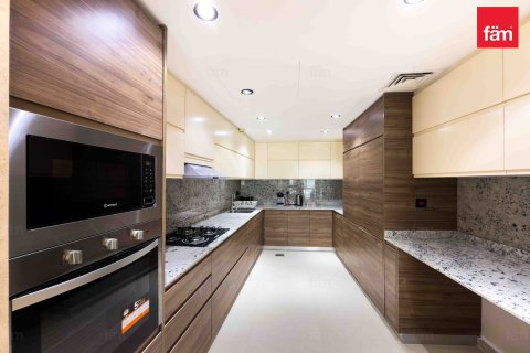 Apartment de 2 dormitorios en Dubai, UAE No. 89074 8