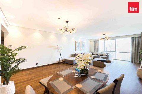 Apartment de 2 dormitorios en Dubai, UAE No. 89074 11