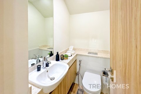 Townhouse de 2 dormitorios en Dubai, UAE No. 73945 6