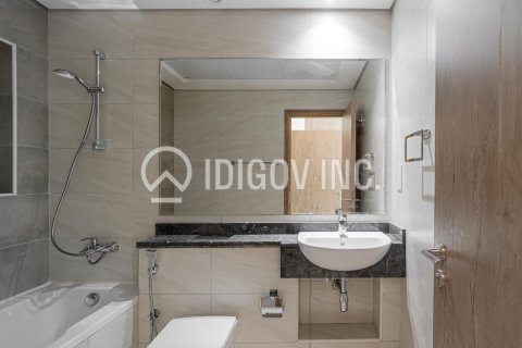 2 bedrooms Apartment in Business Bay, UAE No. 101377 12