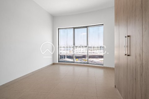 2 bedrooms Apartment in Business Bay, UAE No. 101377 2