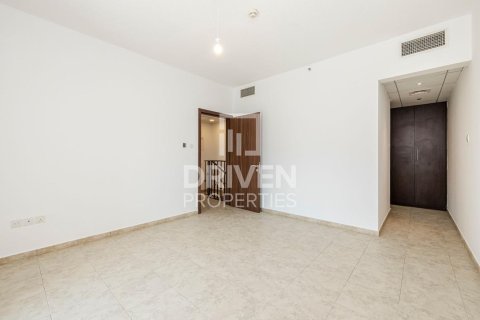 Appartement de 2 chambres à The Imperial Residence, UAE No. 85070 15