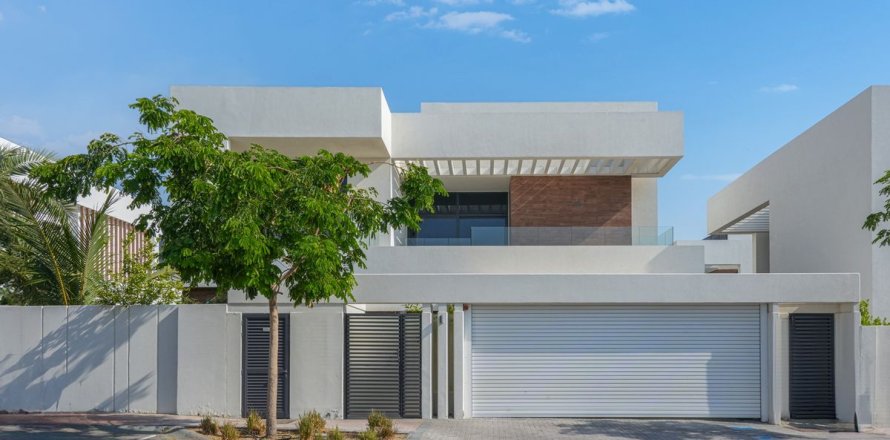 Commercial property de 5 dormitorios en  Yas Island, UAE No. 79888