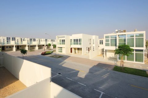 PACIFICA  رقم 69560