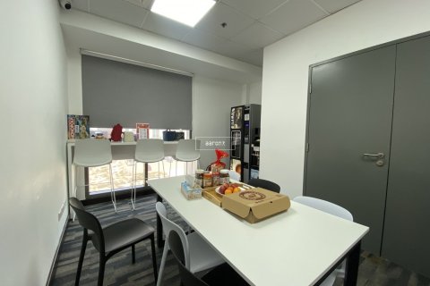 Office de 494.5m² en Dubai Investment Park, UAE No. 102377 14