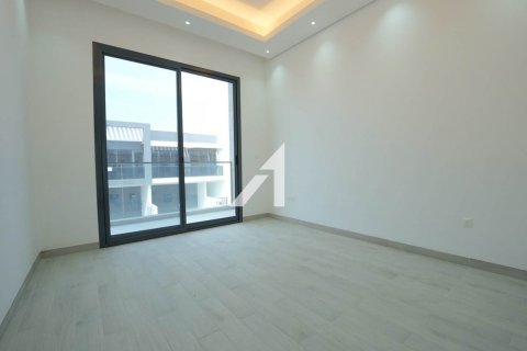 Villa de 4 dormitorios en Dubai, UAE No. 101780 17